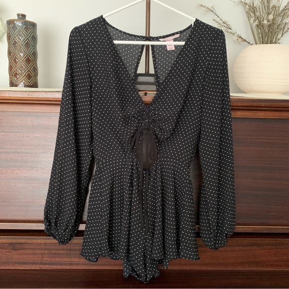 Victoria's Secret Black & White Polka Dot Romper, Size XS - Picture 3 of 16